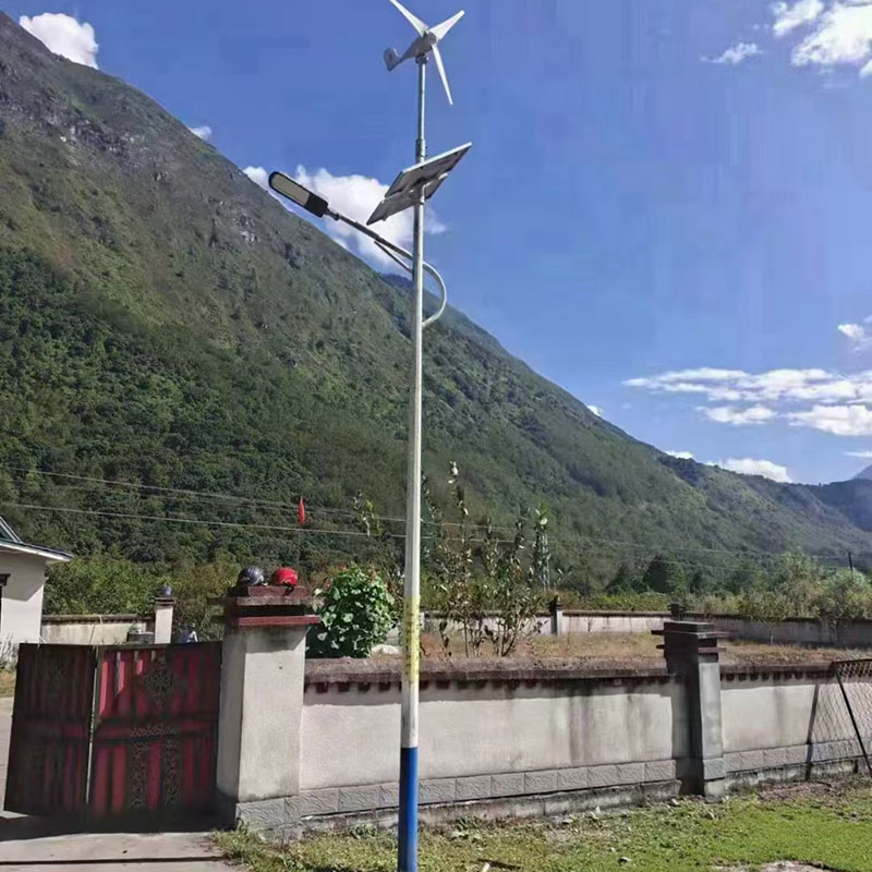 新疆壁挂太阳能路灯生产厂家