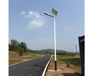 新疆公园太阳能路灯生产厂家