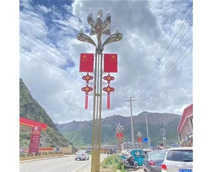 新疆抱箍太阳能路灯生产厂家