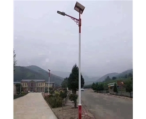 新疆车站太阳能路灯生产厂家