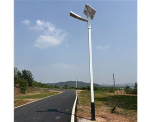 新疆太阳能路灯